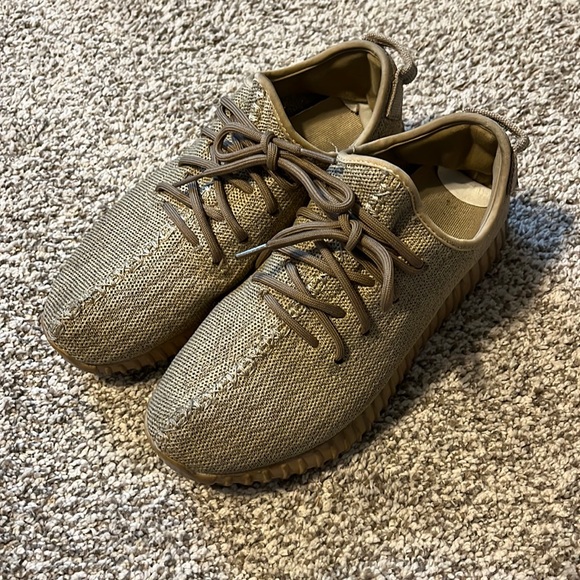 Yeezy boost - Picture 1 of 4